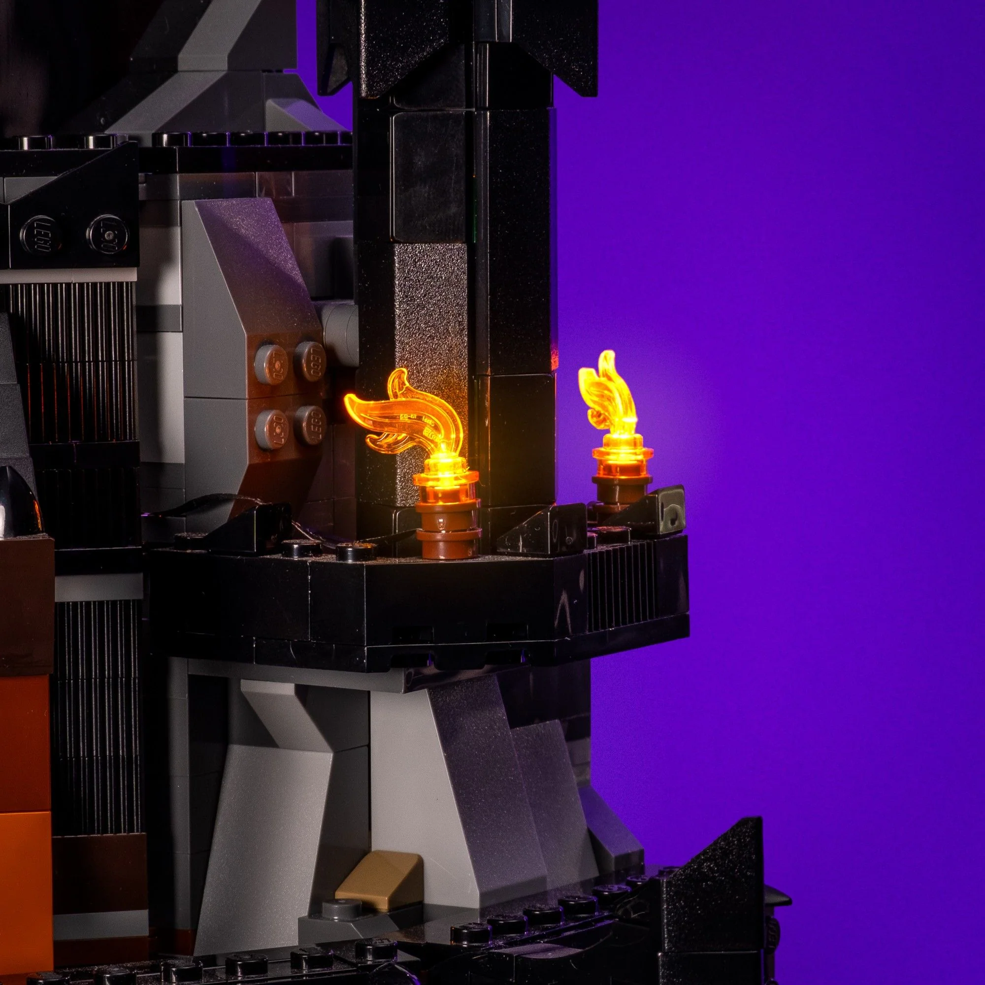Light Kit for LEGO® The Lord of the Rings: Barad-dur #10333 - Image 15